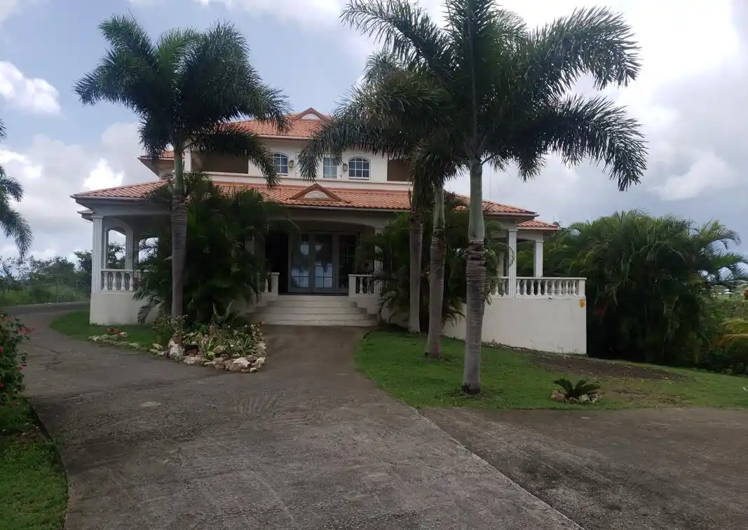 Bella Vista