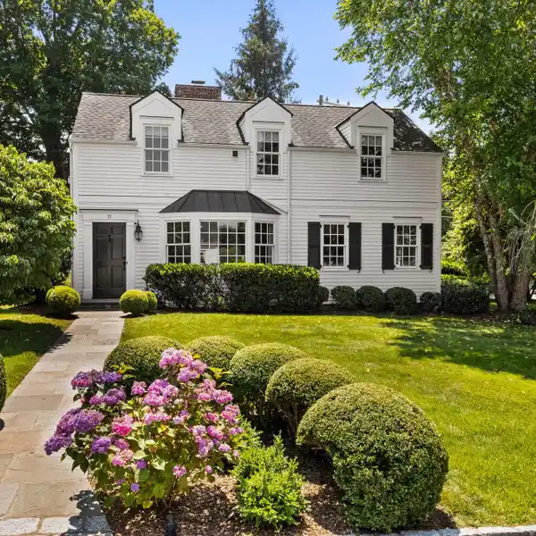 NANTUCKET-INSPIRED COLONIAL ON CHARMING CUL-DE-SAC