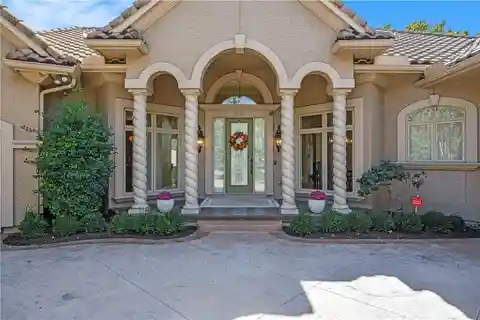 Extraordinary Home on the Falcon Ridge Golf Course