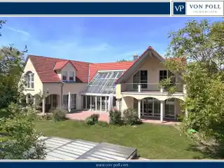 Stylish Jewel with a Spacious Garden