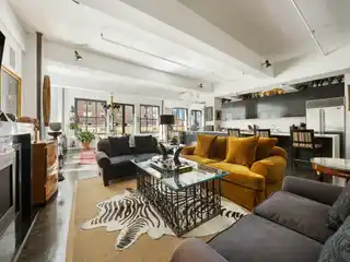 Magnificent Loft - Fully Renovated