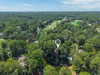Beautiful Custom Home in Long Cove