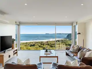Dual-level Coastal Home with Stunning Views