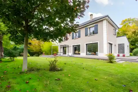 Architect-Designed Berval Residence