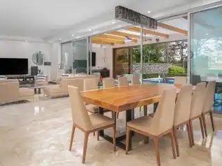 Lush House in Valle Del Sol