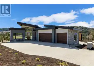 Luxury Resort-Style Residence