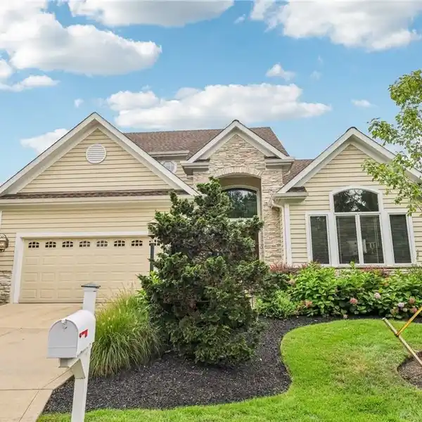GORGEOUS COLONIAL NESTLED WITHIN THE PRESTIGIOUS FAIRWOOD GLEN NEIGHBORHOOD