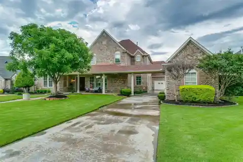 Spectacular Home in Castle Hills