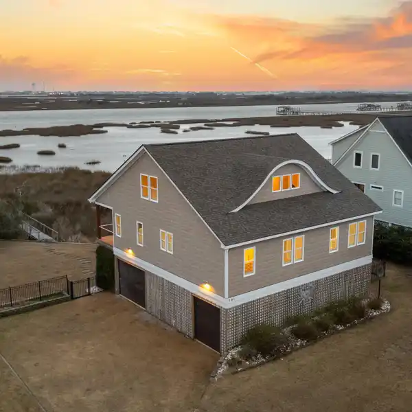 EXCEPTIONAL HOME ON PRISTINE WATERFRONT