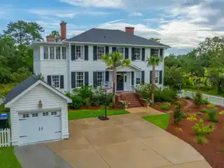 Thoughtfully Renovated Home Near Historic Downtown Charleston