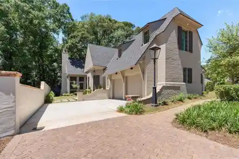 Timeless Craftsmanship Meets Modern Comfort