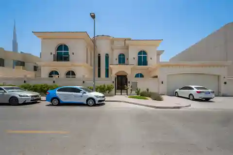Stunning Villa in a Prestigious Community