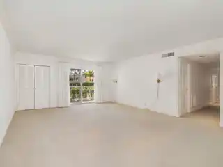 Rare Apartment in a Desired Building