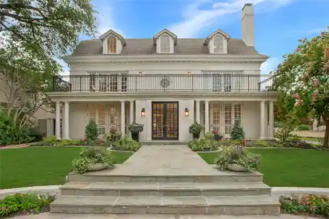Classic Custom Traditional on a Gorgeous Corner Lot