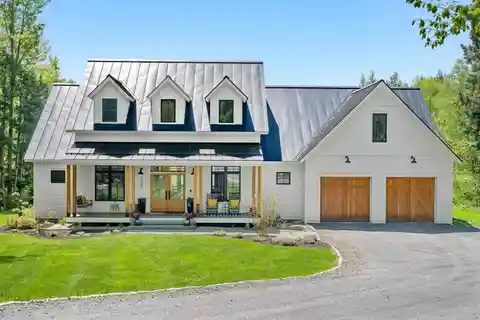 Impressive Stowe Club Residence