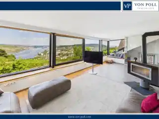 Light-Flooded Property in a Prime Location