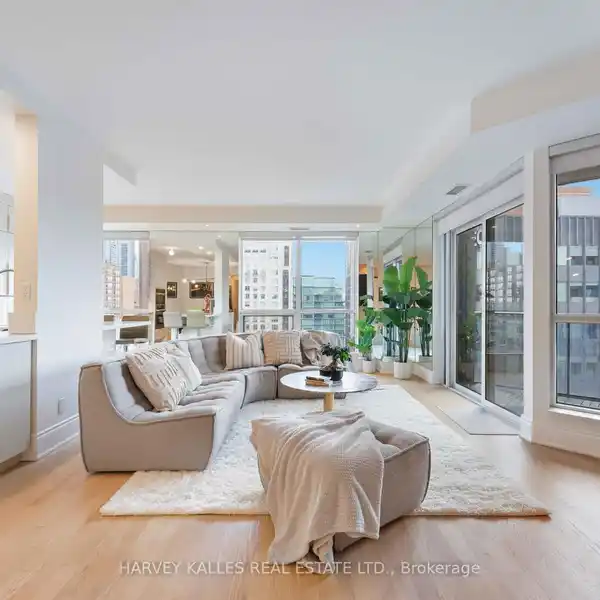 REFINED LIVING STEPS FROM YORKVILLE BOUTIQUES