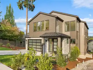 Move-In Ready Upgraded Home in Briarstone
