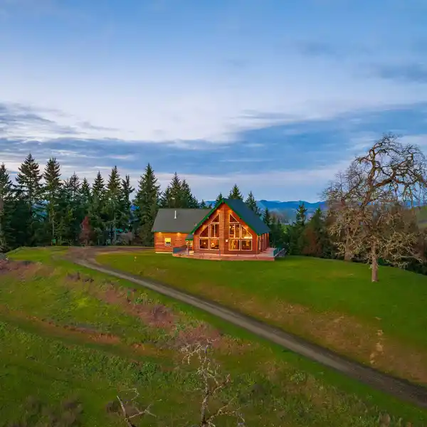 NORTH UMPQUA RANCH AND ESTATE