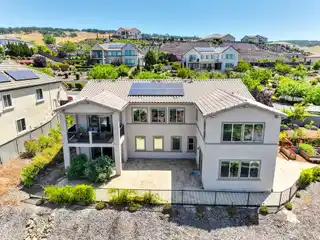 Outstanding Luxury Smart Home