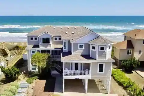 Carolina Capri