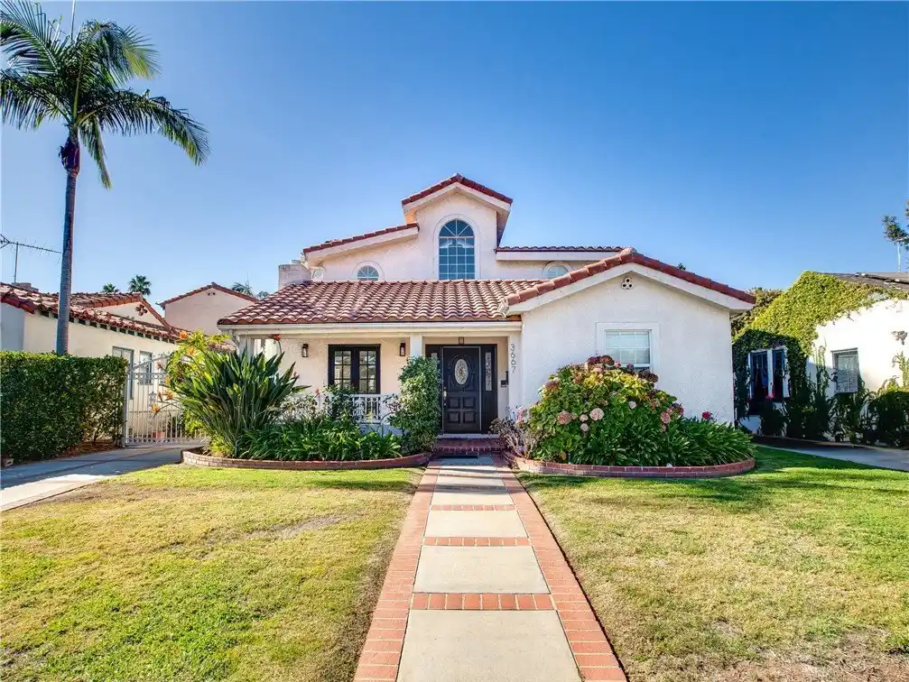 An Unparalleled Sanctuary in Mar Vista