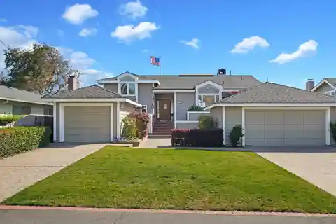Custom Beauty in Concha Loma