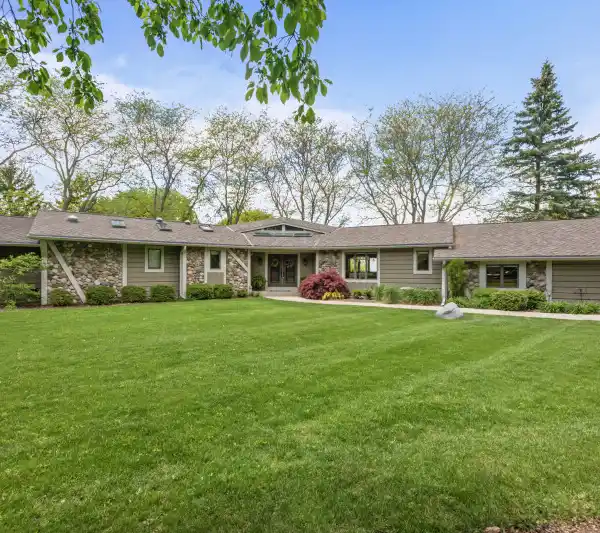 WARMTH AND ELEGANCE ON 1.78 BEAUTIFUL ACRES
