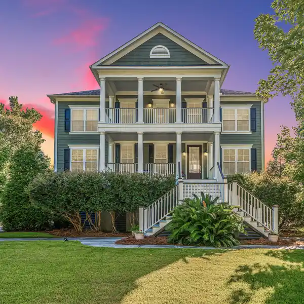 BEAUTIFUL ELEVATED SOUTHERN STYLE HOME