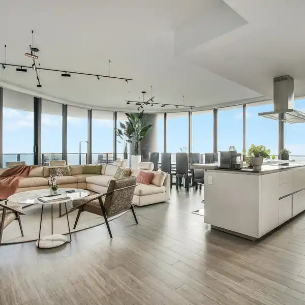 CORNER PENTHOUSE IN BRICKELL FLATIRON