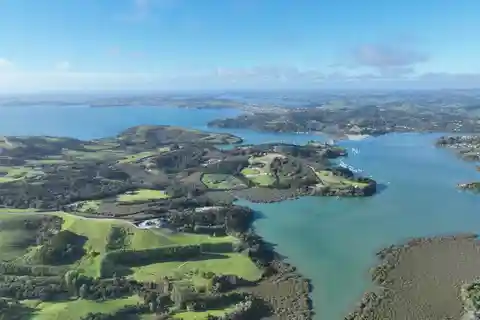 Dream Waterfront Lifestyle – Future Potential