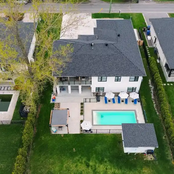 OVERSIZED BUNGALOW IN THE BEAUTIFUL ANSE AU SABLE AREA