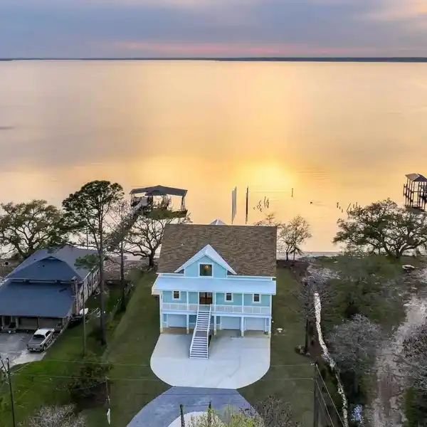 MOVE-IN READY CUSTOM WATERFRONT HOME