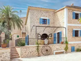 Charming Townhouse Nestled in the Spectacular Landscape of the Tramuntana Mountains