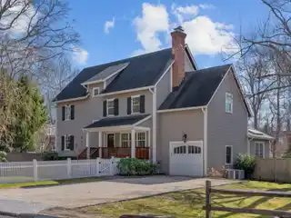 Modern Gem in the Heart of Norwalk