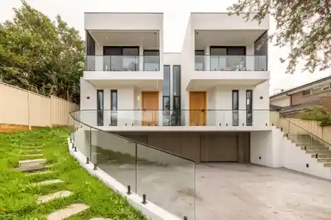 Architecturally Crafted Tri-level Duplex