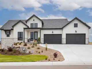 Remarkable Ranch-style Home in Sought-after Pradera