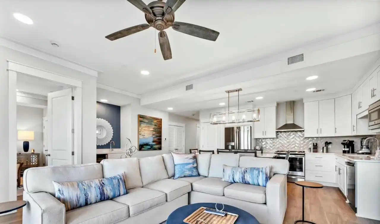 Elegant Resort Living in the Heart of Destin