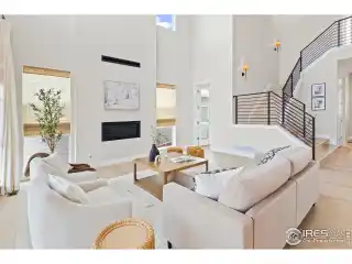 Luxury and Convenience in Raindance