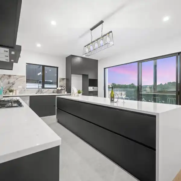 GRAND CORNER STUNNER WITH WINE CELLAR