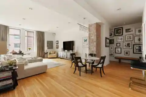 Meticulously Designed Loft Apartment