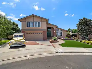 Elegant Cul-de-sac Home with Private Backyard