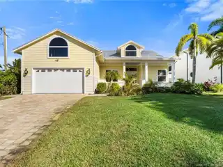 Waterfront Property with Exceptional Attention to Detail