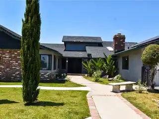 Charming Single-level Home on an Expansive Lot