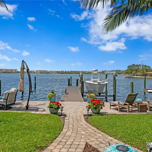 BEAUTIFULLY UPDATED WATERFRONT RETREAT