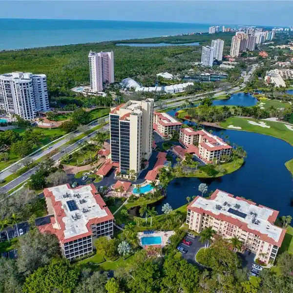 SPACIOUS THREE BEDROOM END UNIT WITH PEACEFUL VIEWS