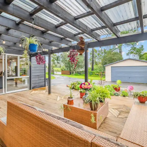 SINGLE-LEVEL FAMILY RETREAT IN COVETED WHITFORD VILLAGE