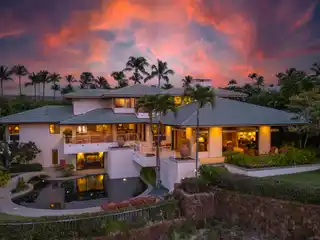 Architectural Masterpiece with Panoramic Ocean Views