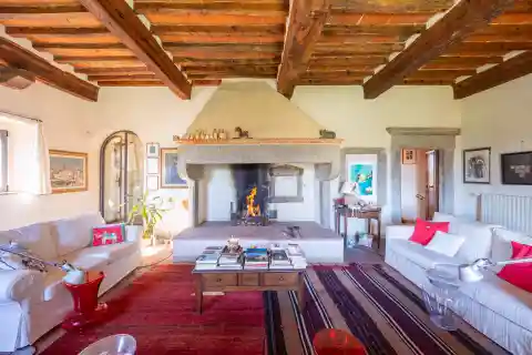 Beautiful Four Bedroom Residence