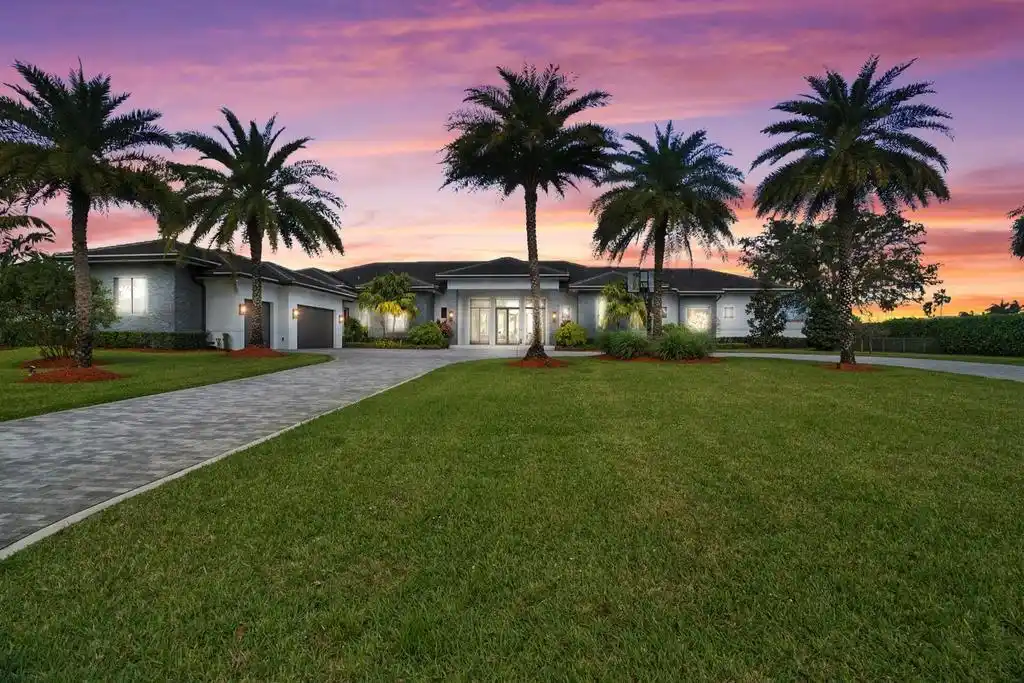 Exceptional Contemporary Home on a Sprawling Acre